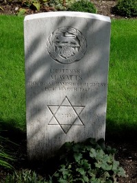 Klagenfurt War Cemetery - Watts, M